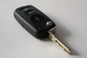 Es wird Zeit für eine neue Autoversicherung auf mond-blog.de