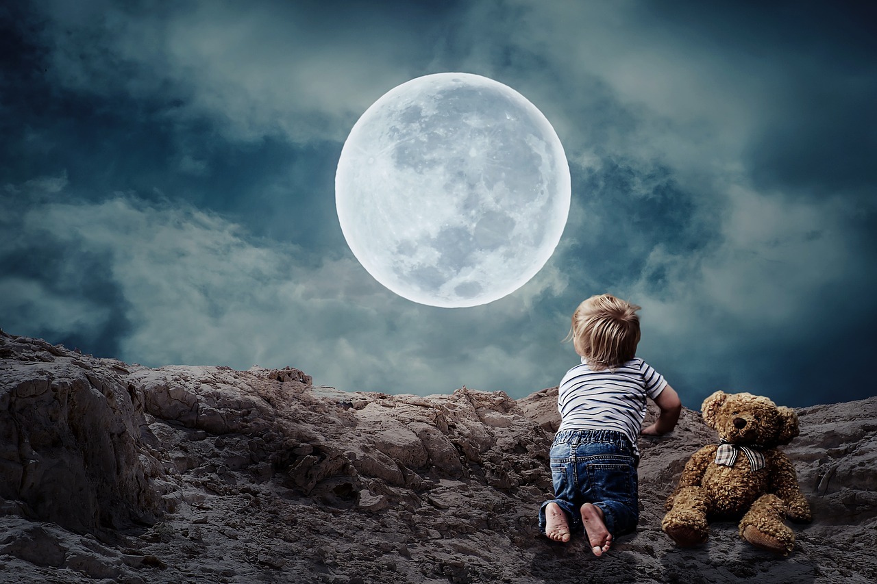 Mondmagie oder Mythos? Einfluss der Mondphasen auf Kinder auf mond-blog.de